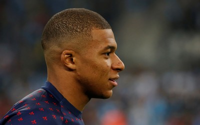 米兰电竞焦点-南非队球衣被用来当抹布